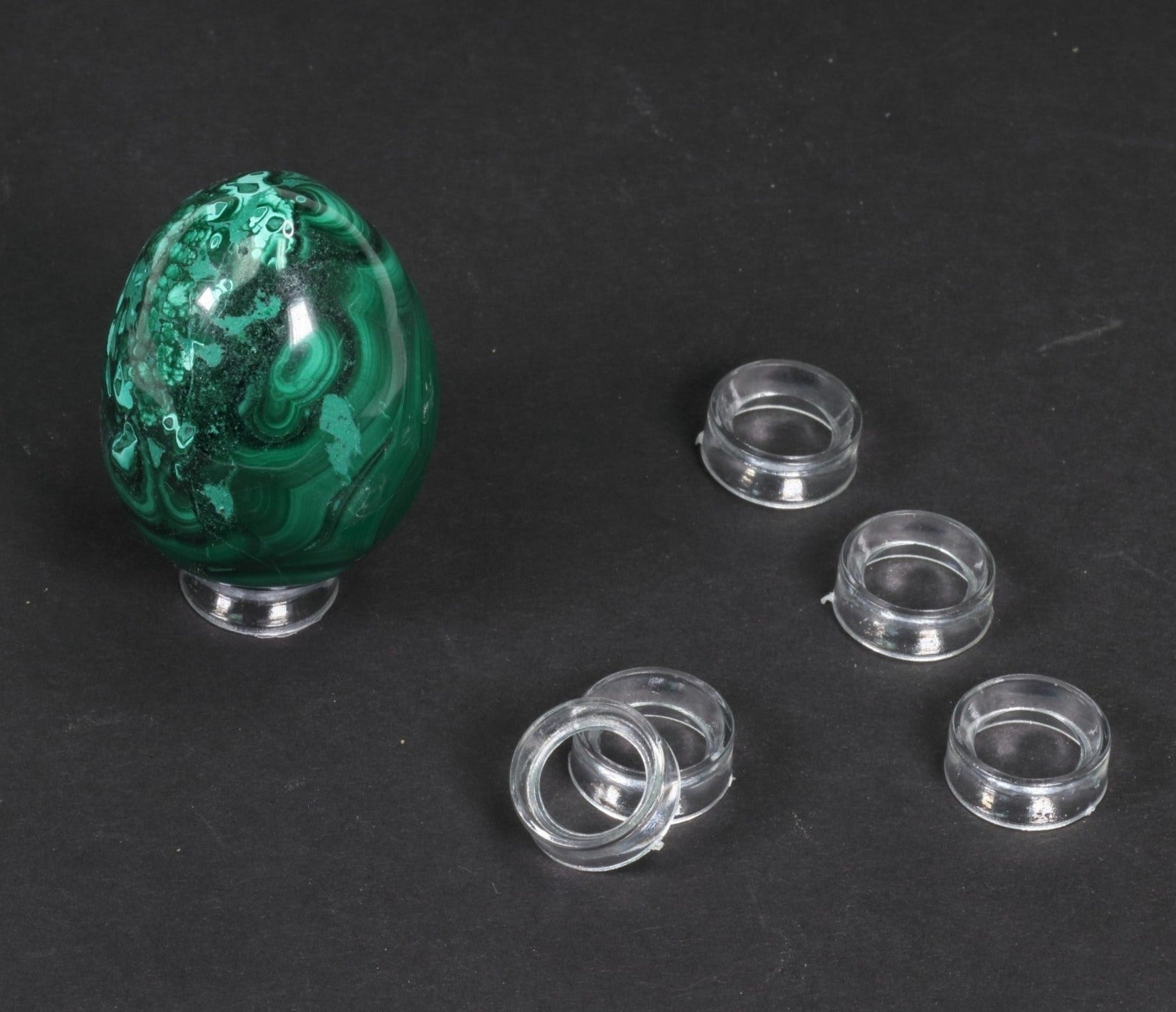 0.5" Plastic Display Stand for Sphere and Egg Shaped Items, 24 Pieces in a Pack