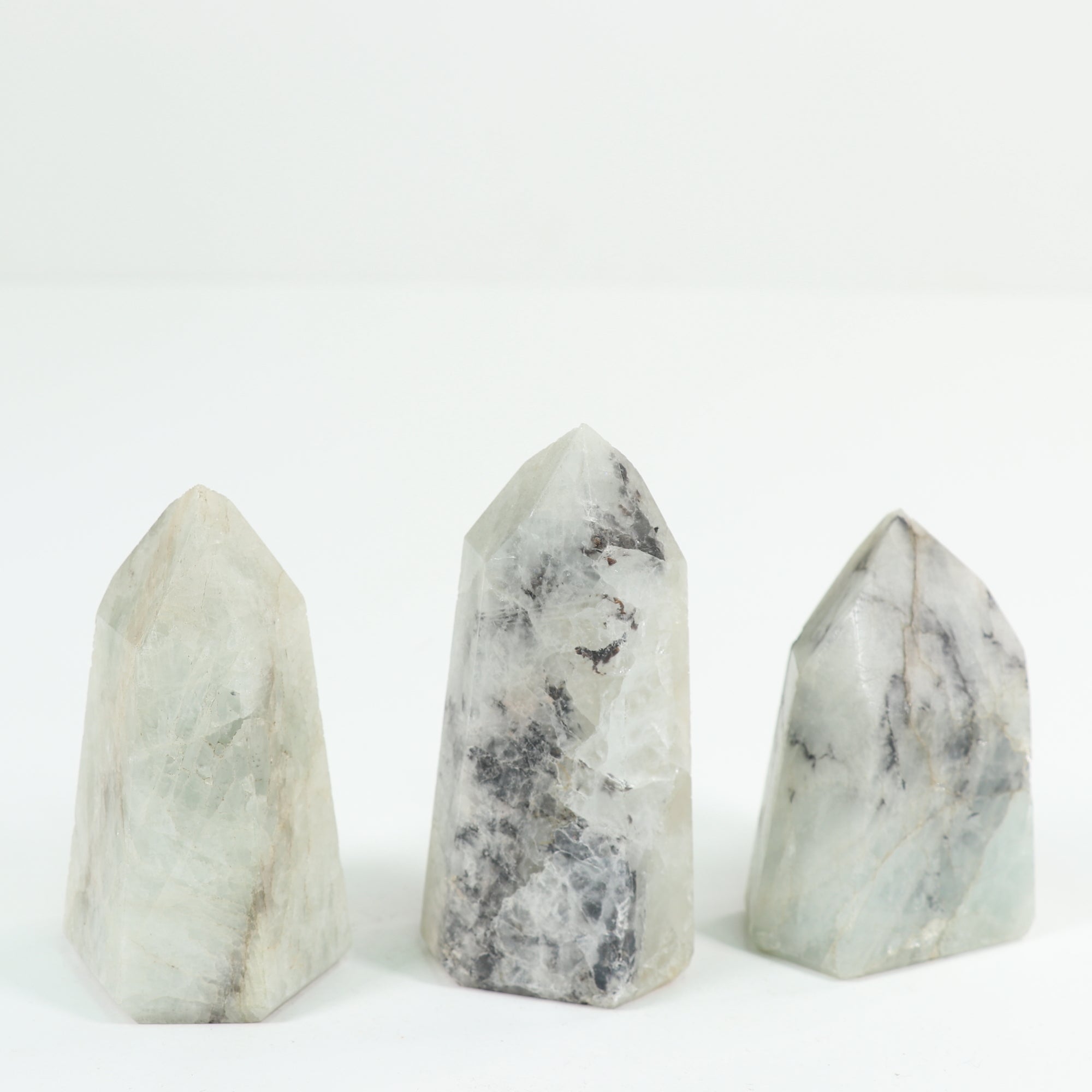 Aquamarine Tower, 200-300 Gr, 1 Piece