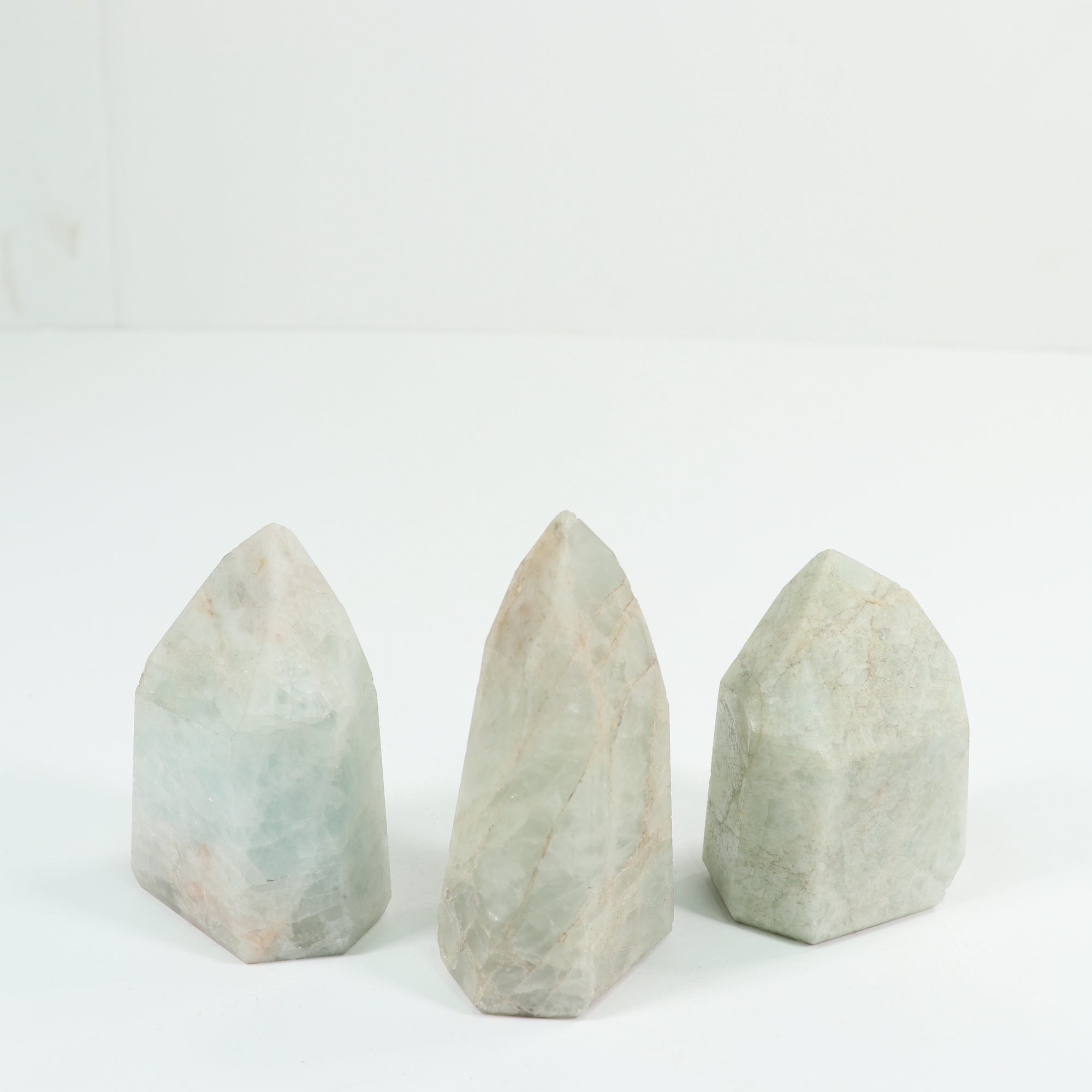 Aquamarine Tower, 300-400 Gr, 1 Piece