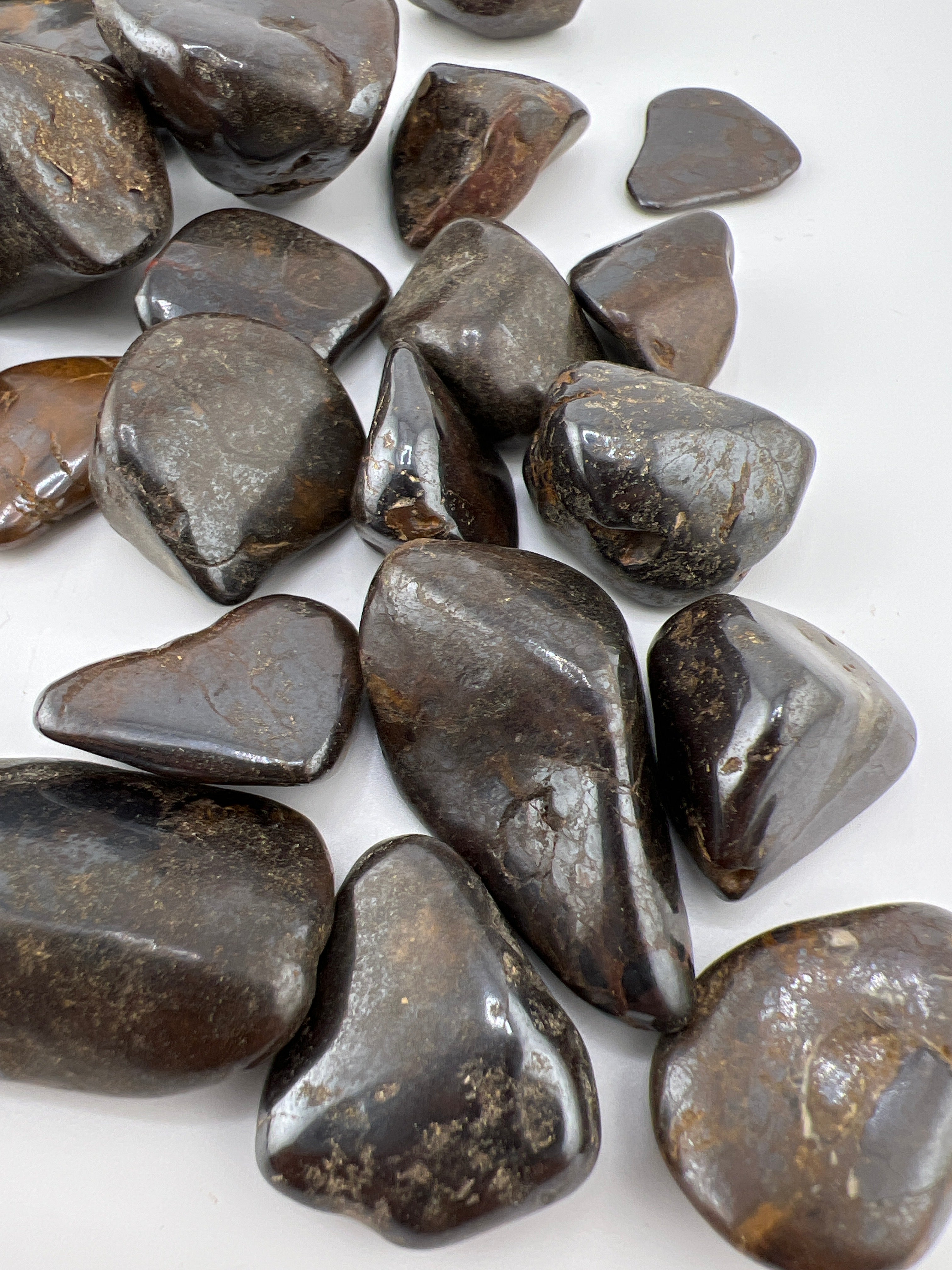 Hematite Tumbled Stone, 2-3 cm, 1 Lb