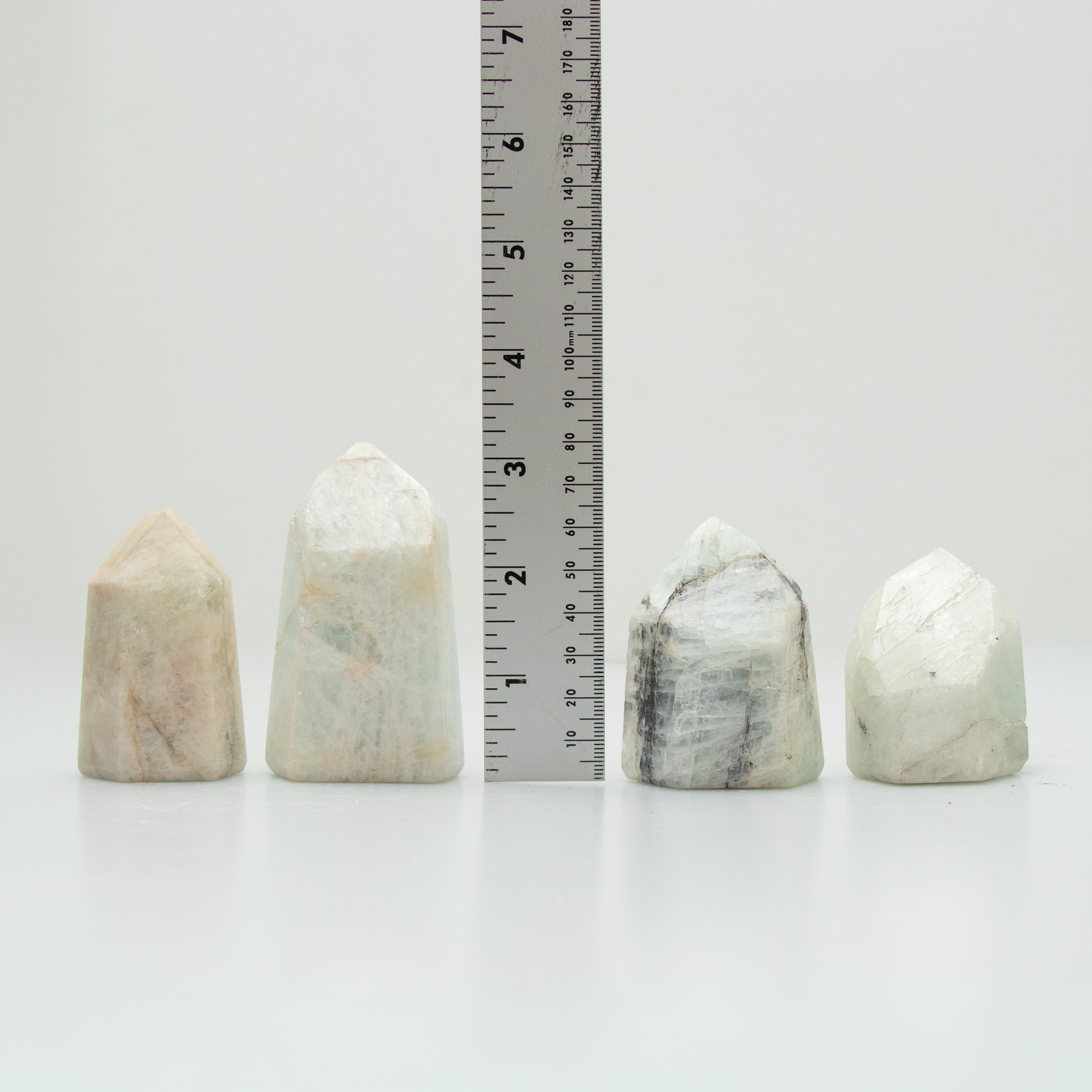 Aquamarine Tower, 100-200 Gr, 1 Piece