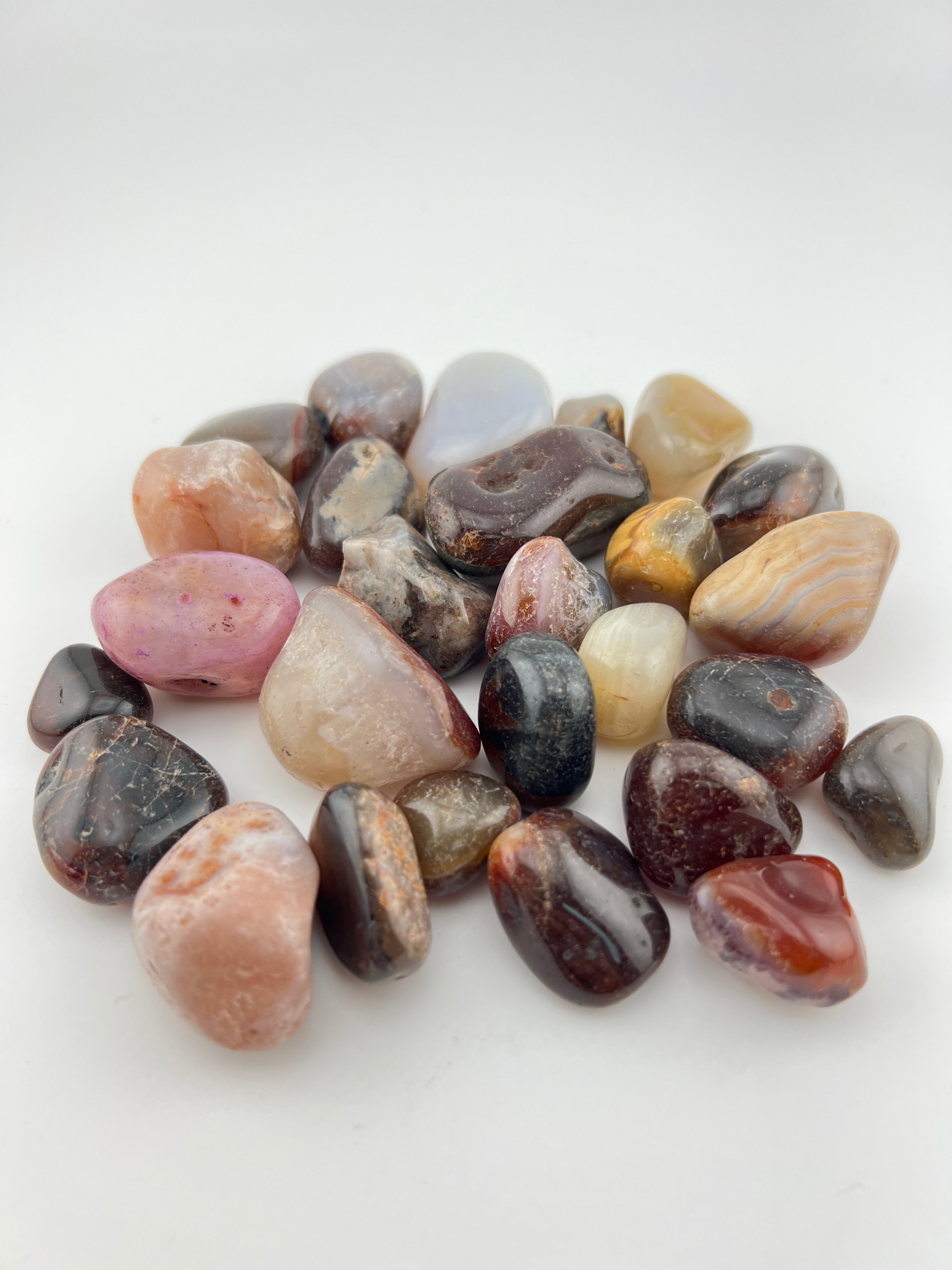 Agate (Mixed Batch) Tumbled Stones, 2-5 cm, 1 Lb