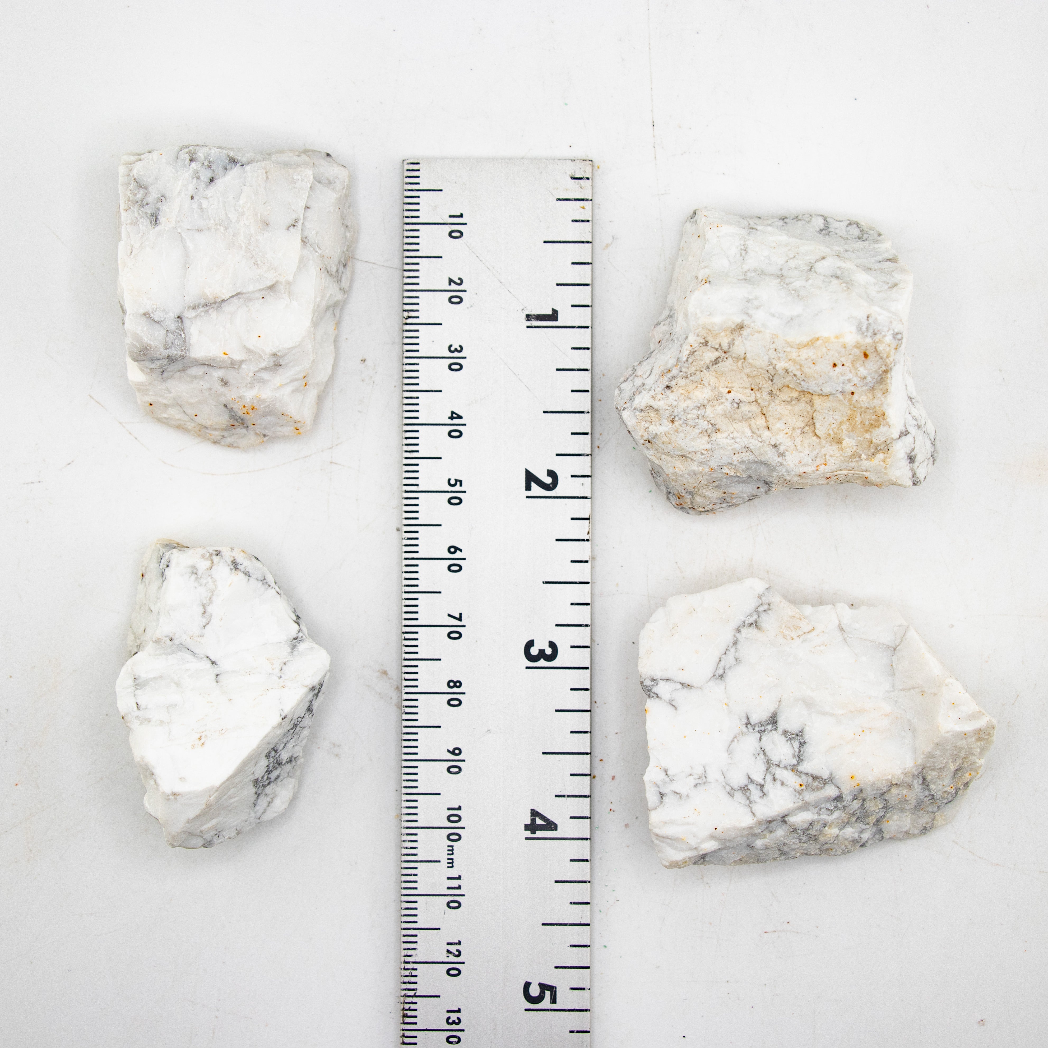 Howlite Rough Stone, 3-5cm, 20 Pieces in a Pack, #089