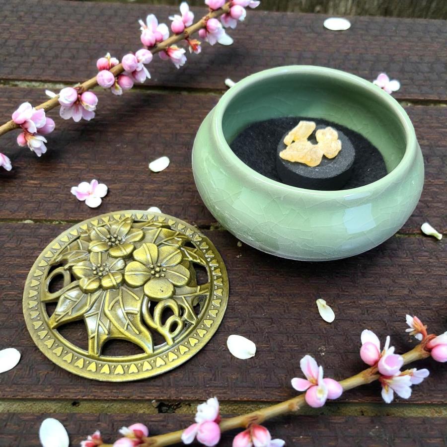 Mint Green Ceramic Incense Burner Bowl with Floral Lid - 1 Piece