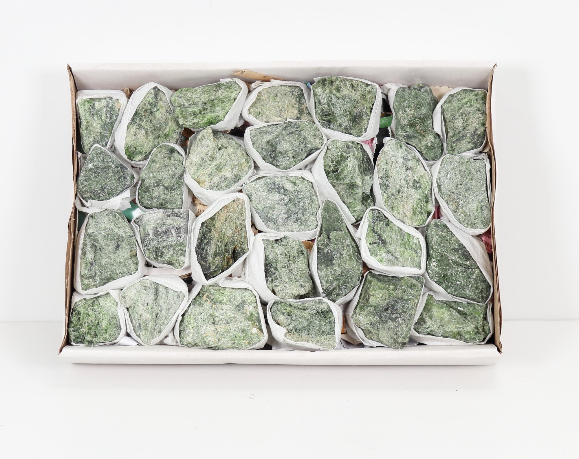 Rough Diopside Flat Box, Standard Quality, Medium, 1 Flat