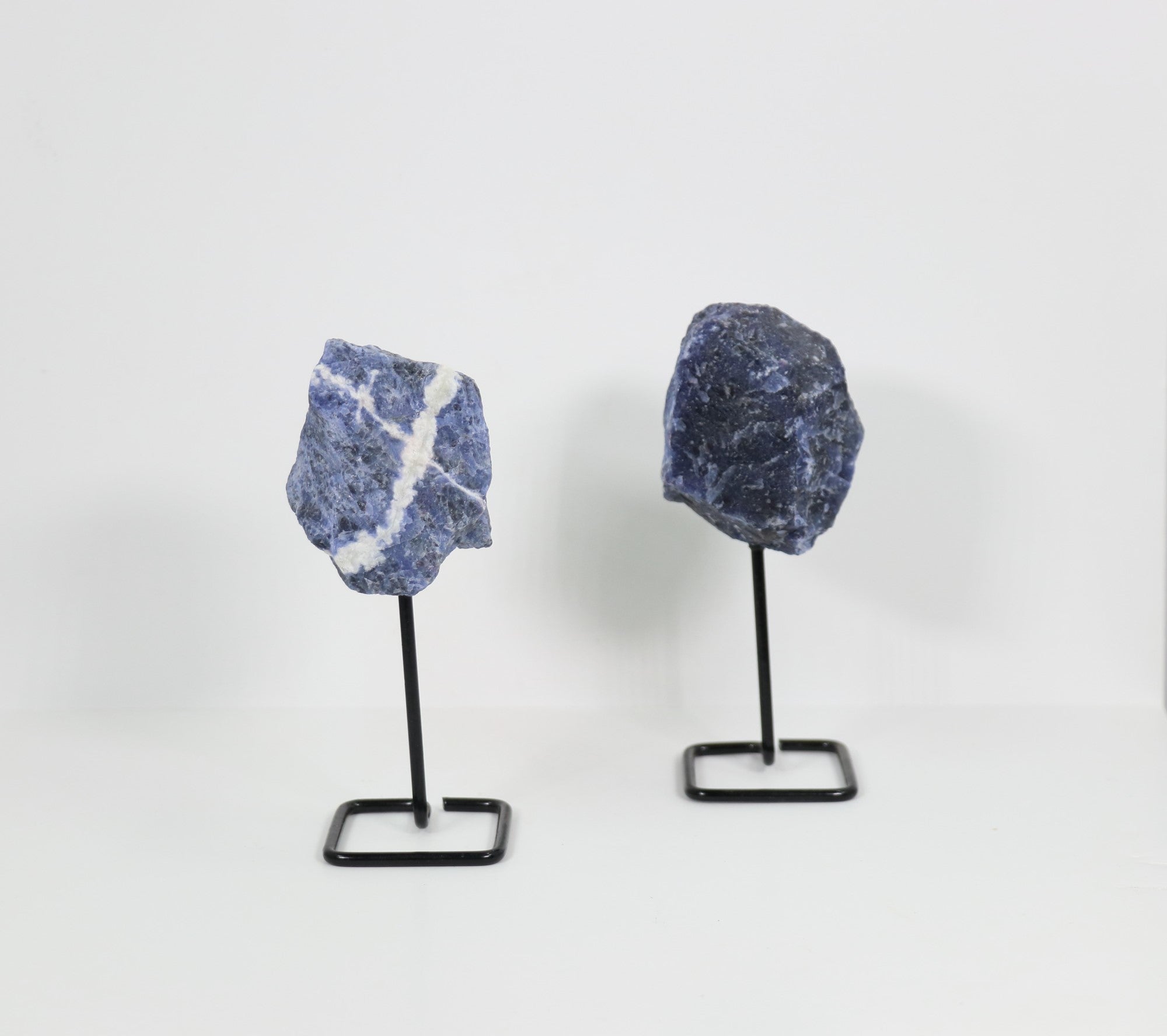 Sodalite Natural Mini Pin, 3"-5" Inch, 0-200gr, 10 Pieces in a Pack