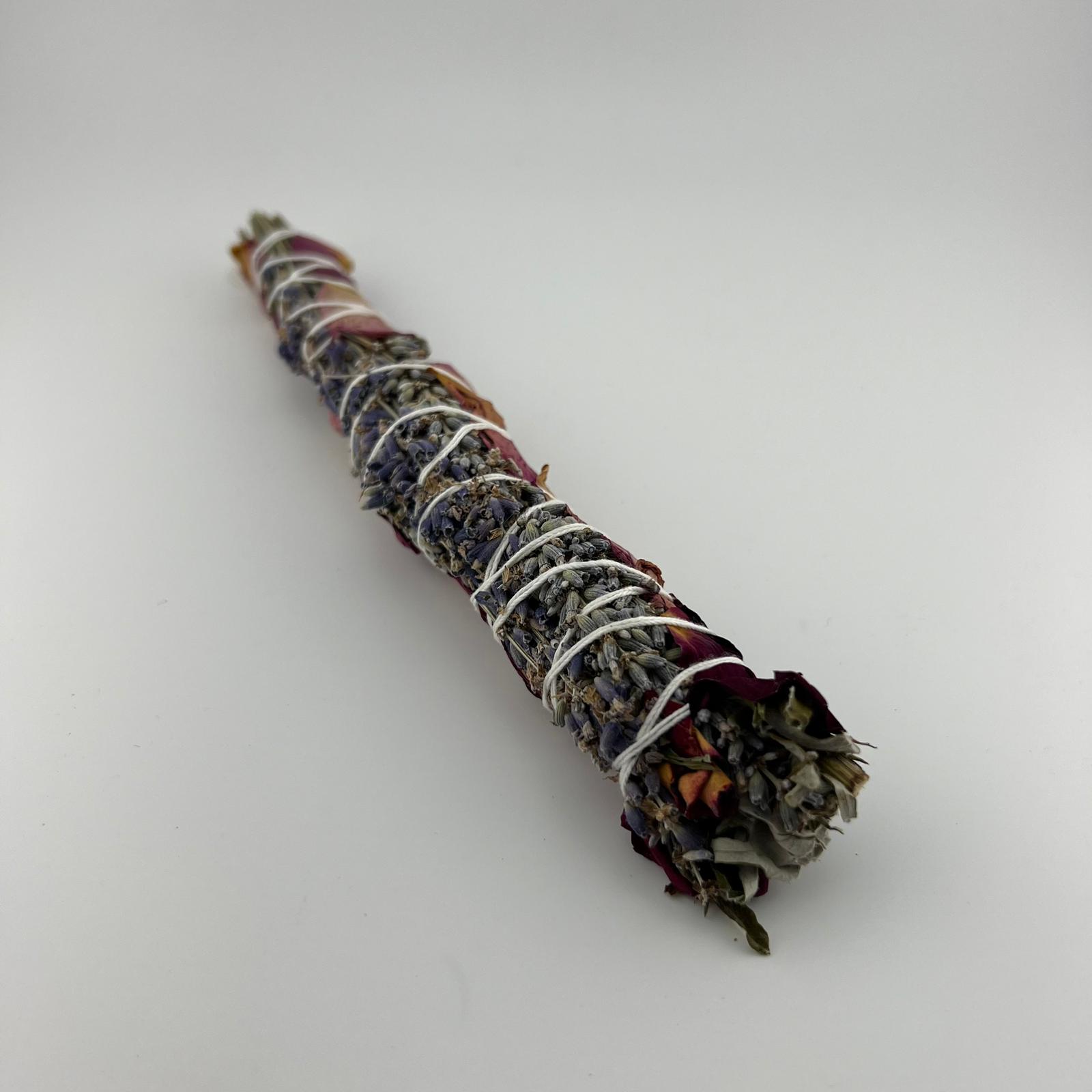 Mugwort, Lavender, Rose Smudge, Chinook Tribe OR, 7-8 Inches, 5 Pieces in a Pack #016