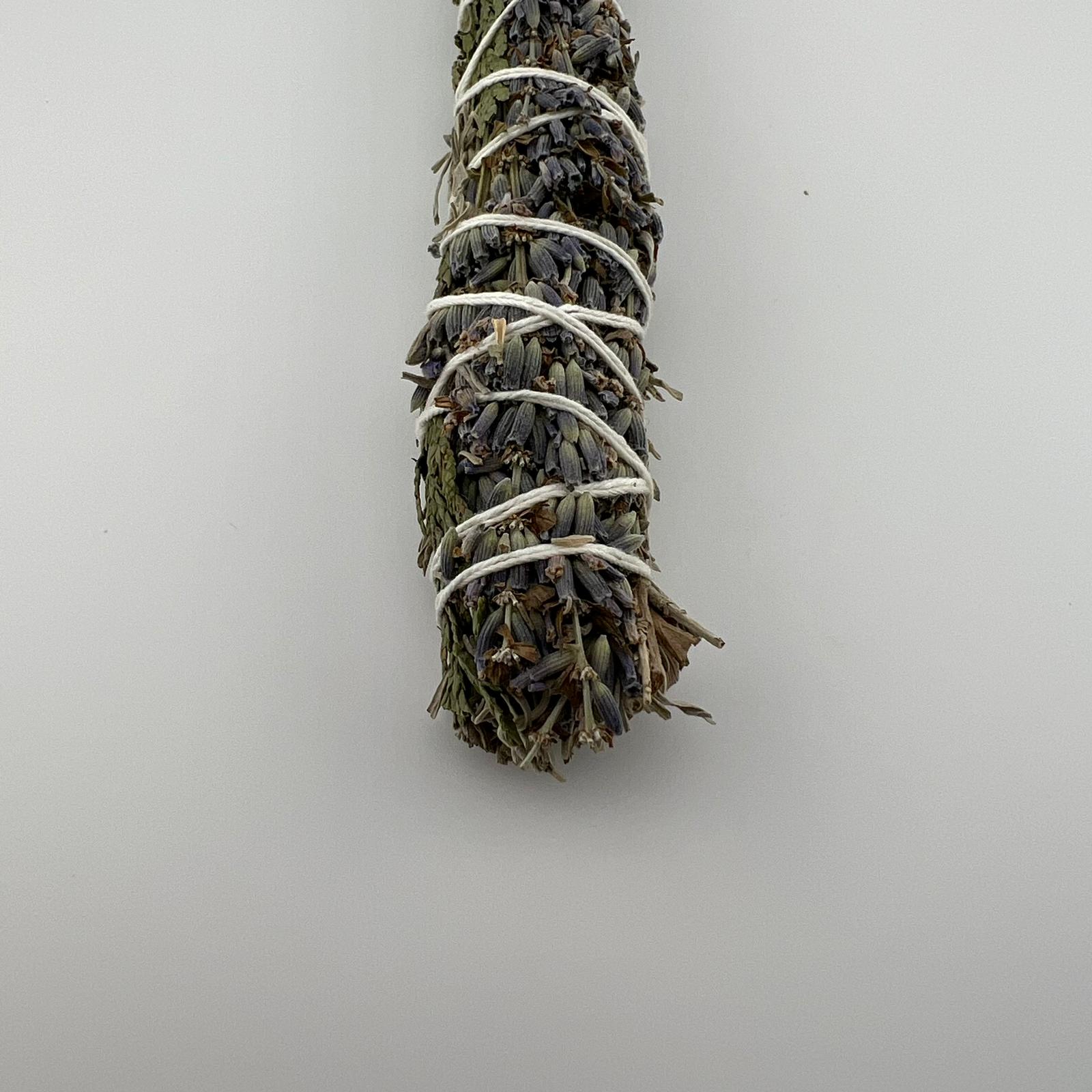 Cedar, Mountain Sage, Lavender Smudge, Chinook Tribe OR, 7-8 Inches, 5 Pieces in a Pack #017