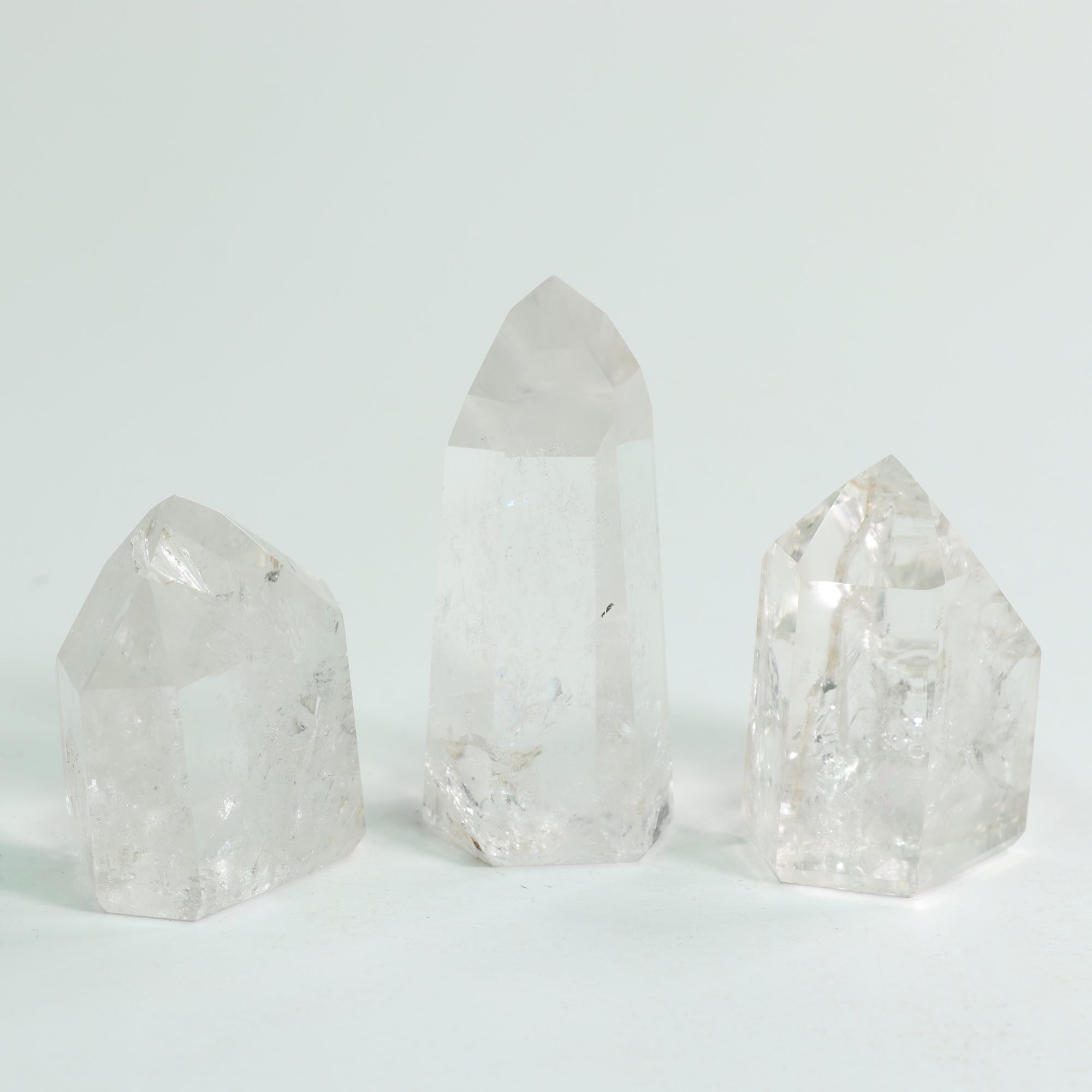 Clear Quartz Polished Tower, Cut Base,  0-100 Gr, 1 Piece #068