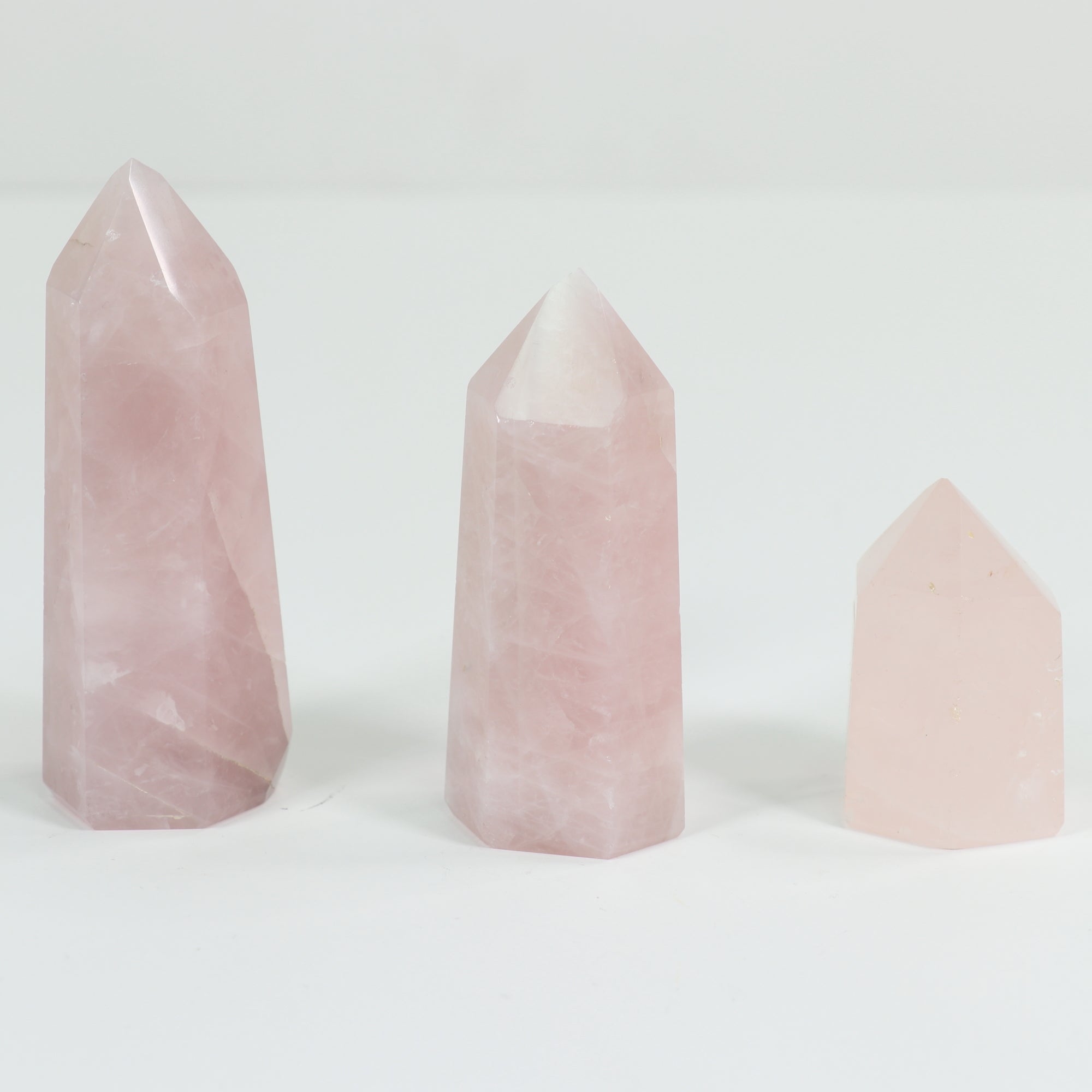 Rose Quartz Polished Tower, Cut Base,  100-200 Gr, 1 Piece #055